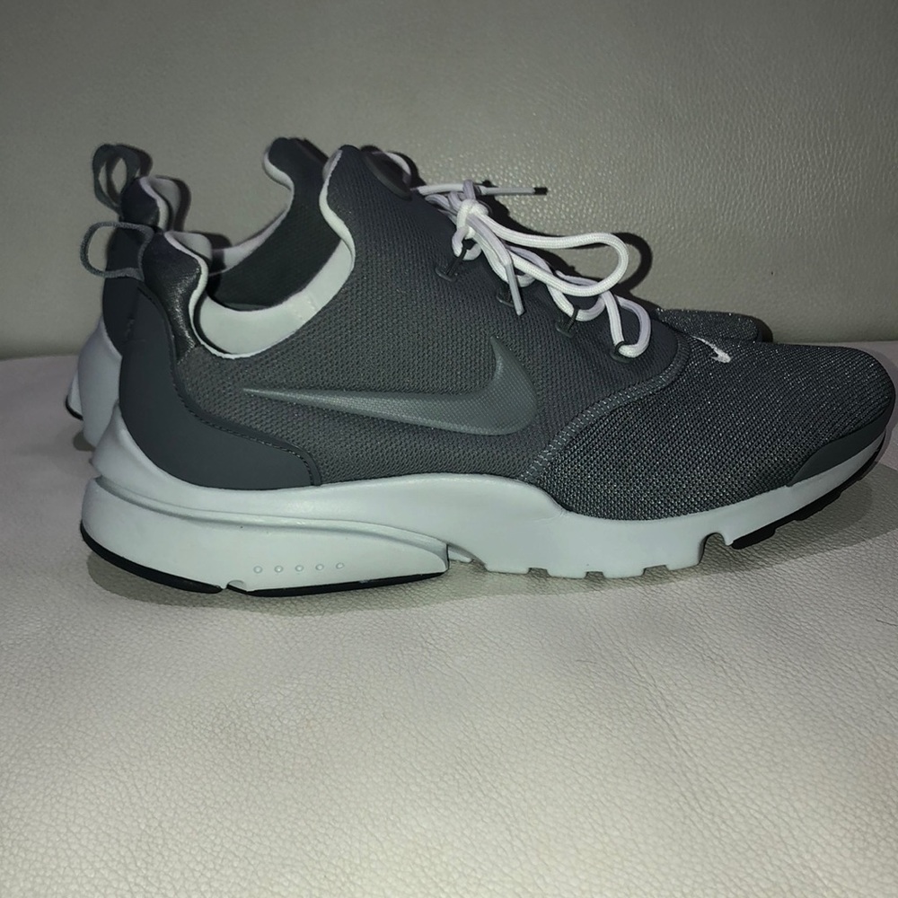 Nike shoes . Excellent condition.